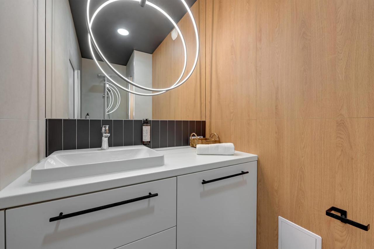 Luxury Aura 40 - 5 By Grand Apartments Gdańsk Extérieur photo